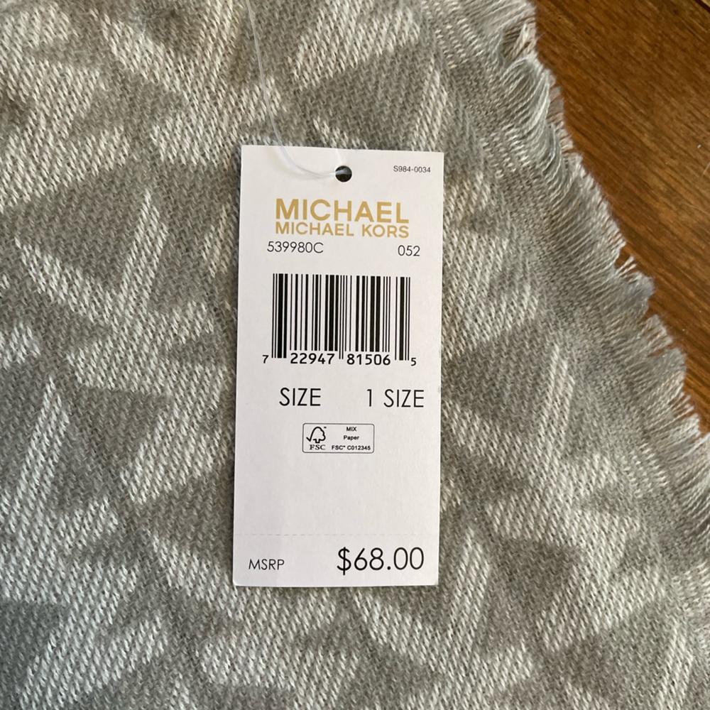 Michael Kors Silver and Gray Patterned Scarf